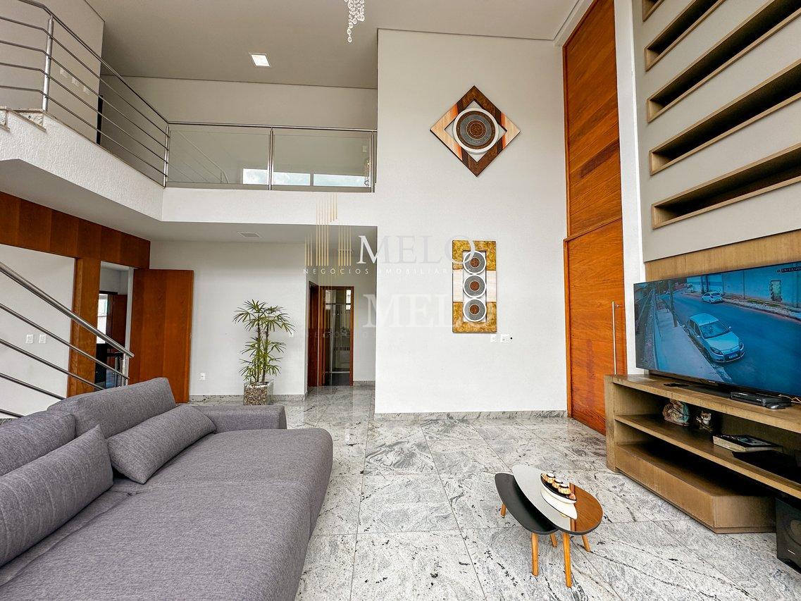 Casa de Alto Padrão a venda no Bairro Trevo Pampulha R$ 2.200.000,00 - Belo Horizonte - 