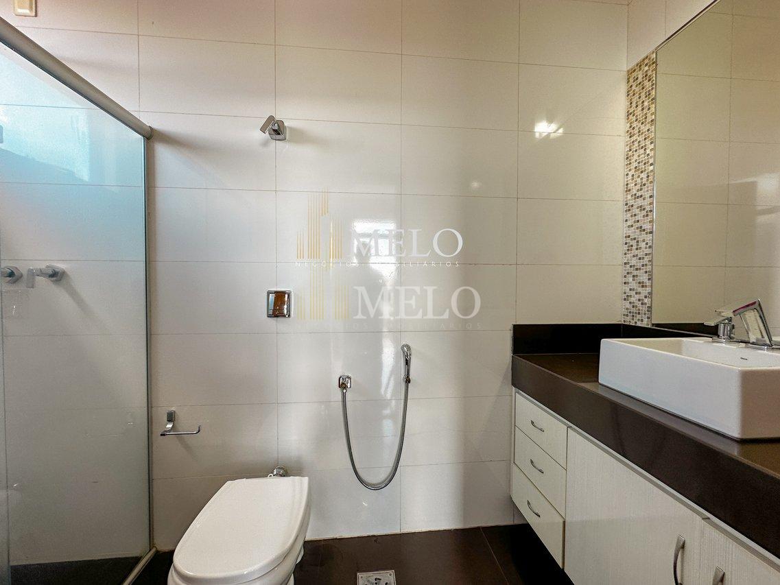Casa de Alto Padrão a venda no Bairro Trevo Pampulha R$ 2.200.000,00 - Belo Horizonte - 