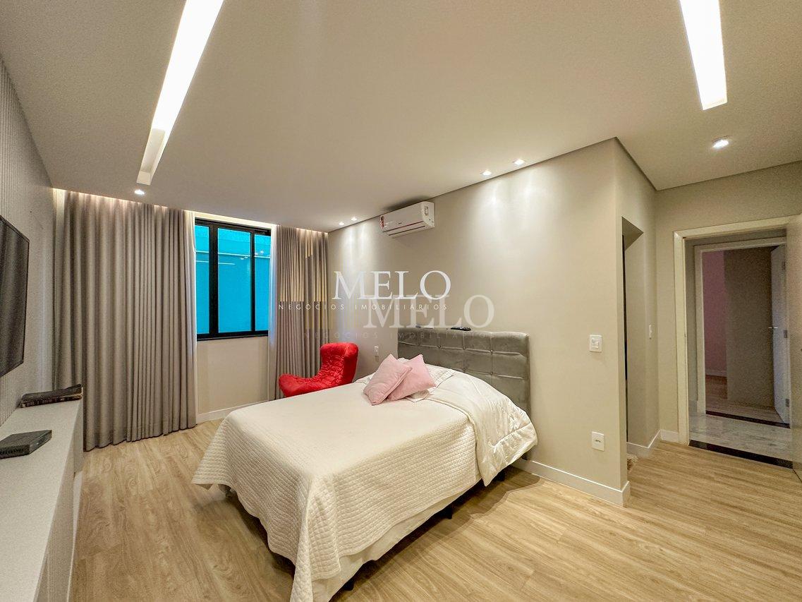 Belíssima Casa no Condomínio Gran Park à venda por R$2.790.000,00 Rua Machado de Assis Vespasiano - 