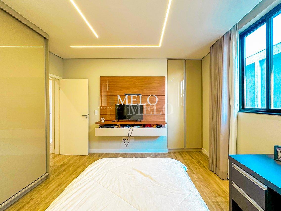 Belíssima Casa no Condomínio Gran Park à venda por R$2.790.000,00 Rua Machado de Assis Vespasiano - 