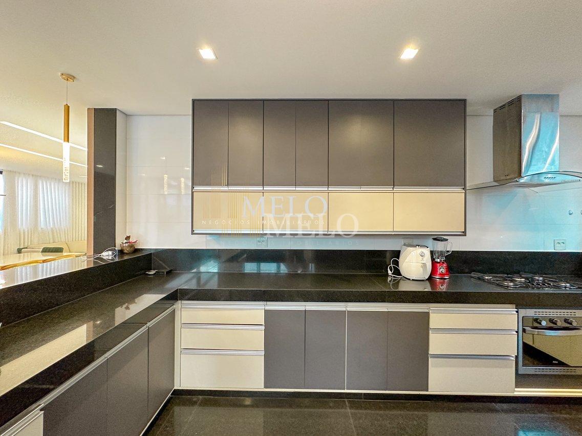 Belíssima Casa no Condomínio Gran Park à venda por R$2.790.000,00 Rua Machado de Assis Vespasiano - 