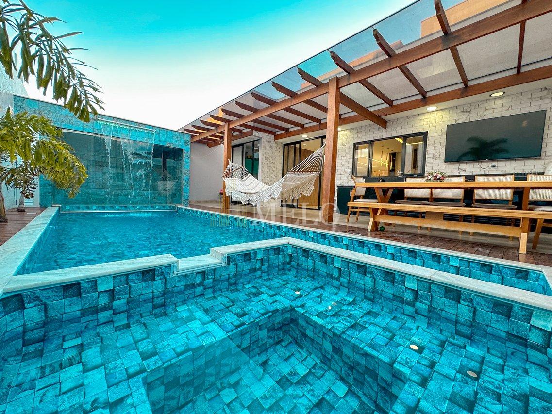 Belíssima Casa no Condomínio Gran Park à venda por R$2.790.000,00 Rua Machado de Assis Vespasiano - 