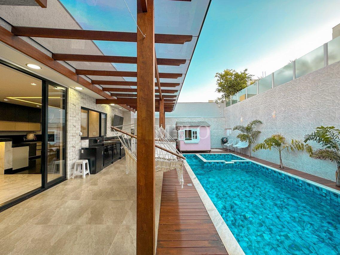 Belíssima Casa no Condomínio Gran Park à venda por R$2.790.000,00 Rua Machado de Assis Vespasiano - 