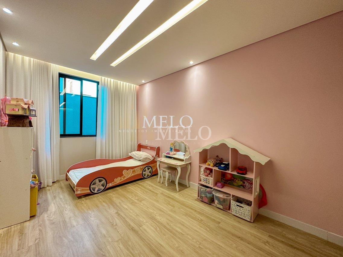 Belíssima Casa no Condomínio Gran Park à venda por R$2.790.000,00 Rua Machado de Assis Vespasiano - 