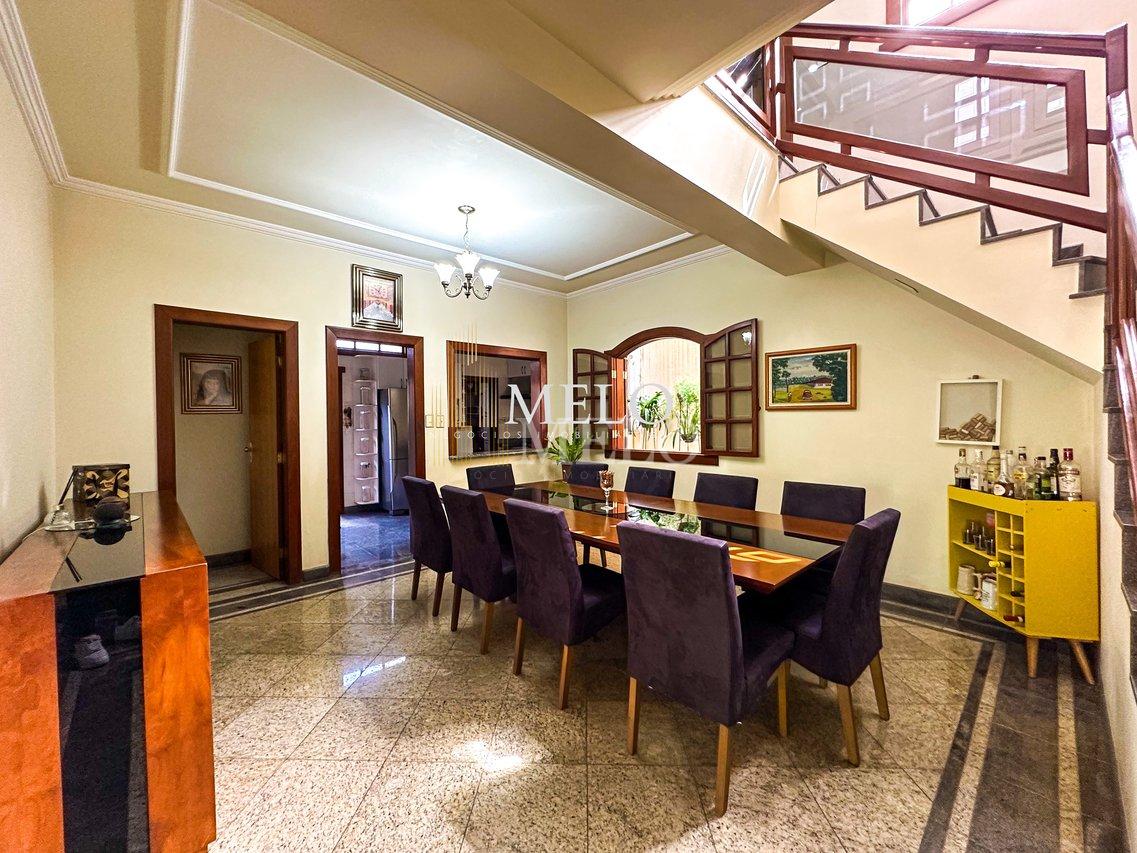 Belíssima casa colonial à venda no Santa Amélia por R$ 1.925.000,00 - Belo Horizonte - 