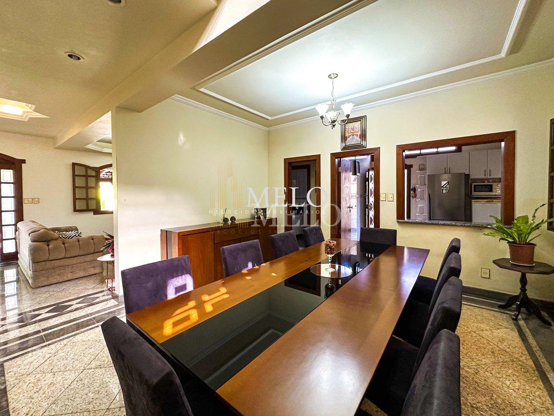 Belíssima casa colonial à venda no Santa Amélia por R$ 1.925.000,00 - Belo Horizonte - 