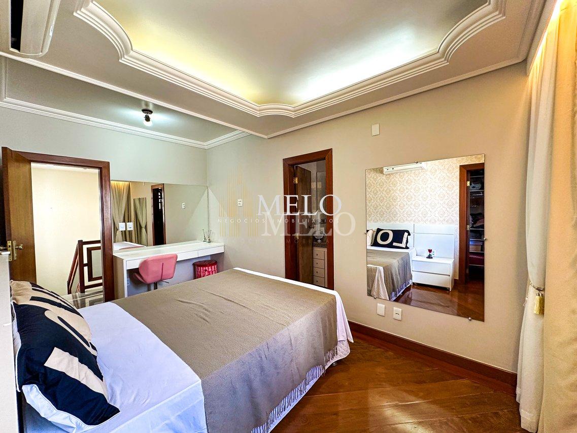 Belíssima casa colonial à venda no Santa Amélia por R$ 1.925.000,00 - Belo Horizonte - 