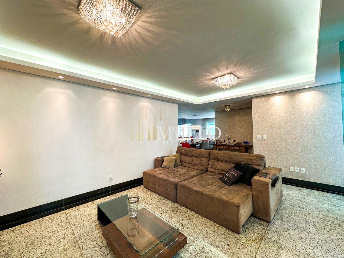 Belíssima casa linear à venda no Castelo R$2.700.000,00 - Belo Horizonte - 