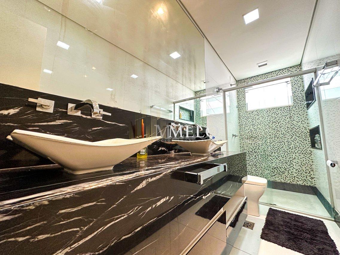 Belíssima casa linear à venda no Castelo R$2.700.000,00 - Belo Horizonte - 