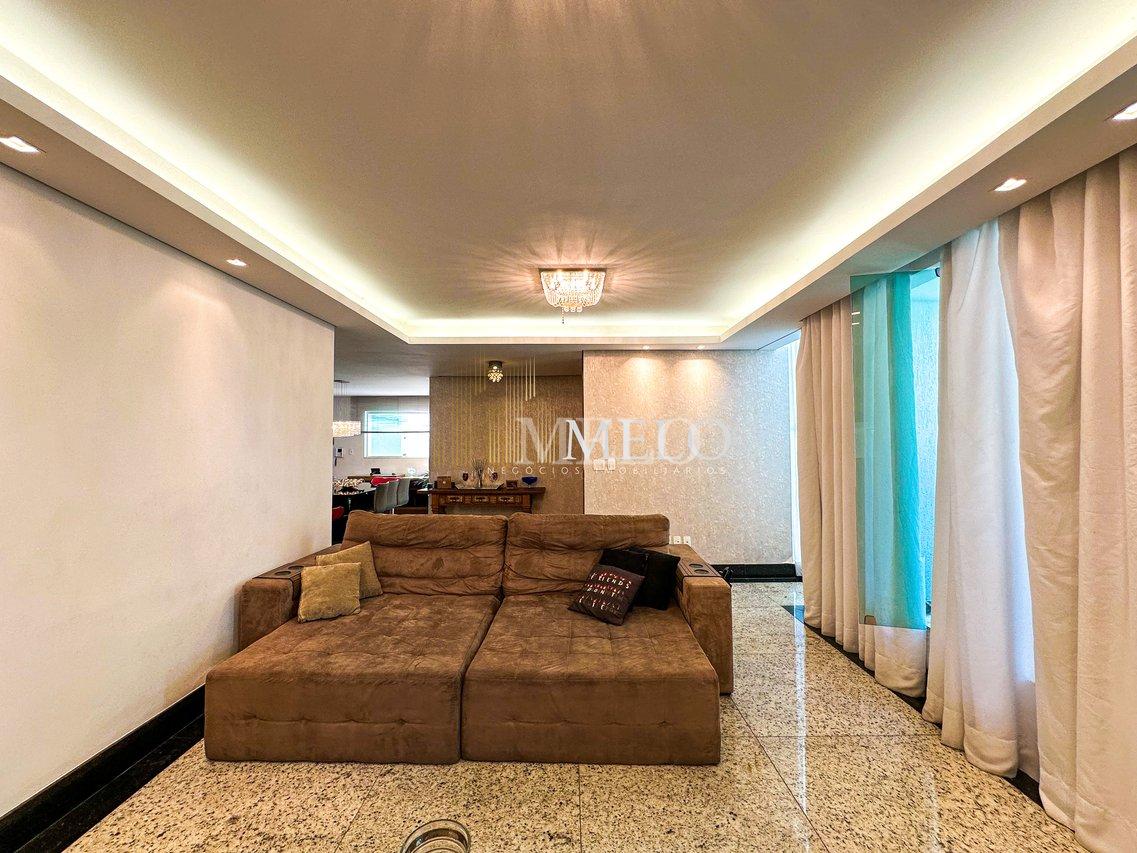 Belíssima casa linear à venda no Castelo R$2.700.000,00 - Belo Horizonte - 