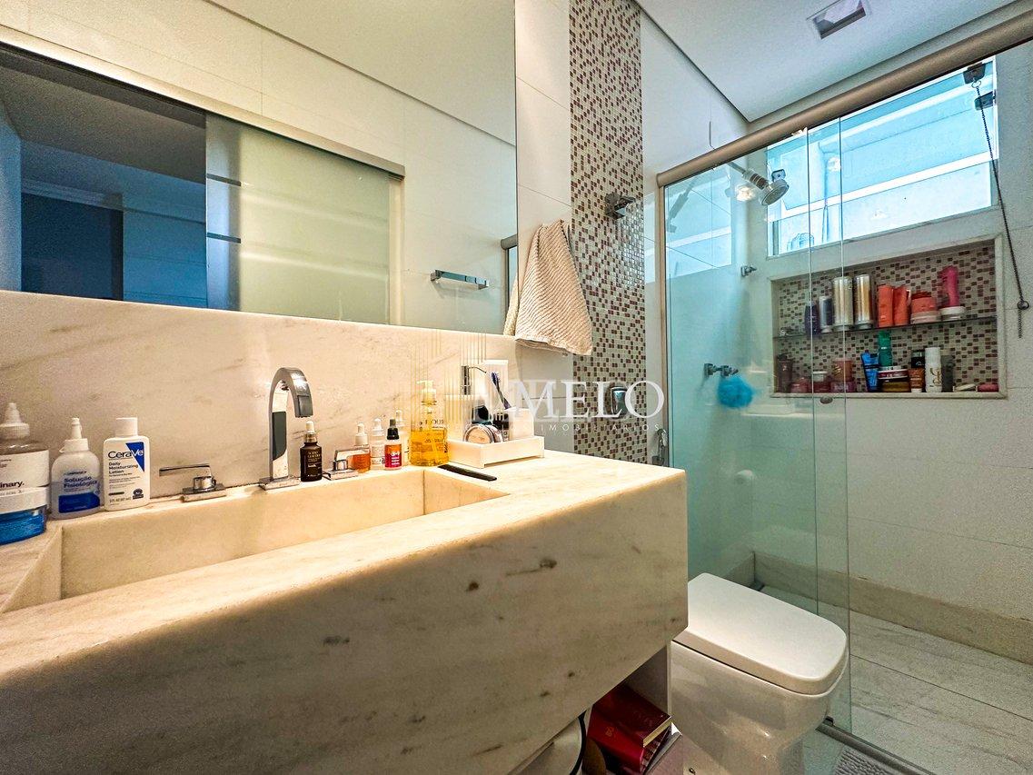 Belíssima casa linear à venda no Castelo R$2.700.000,00 - Belo Horizonte - 