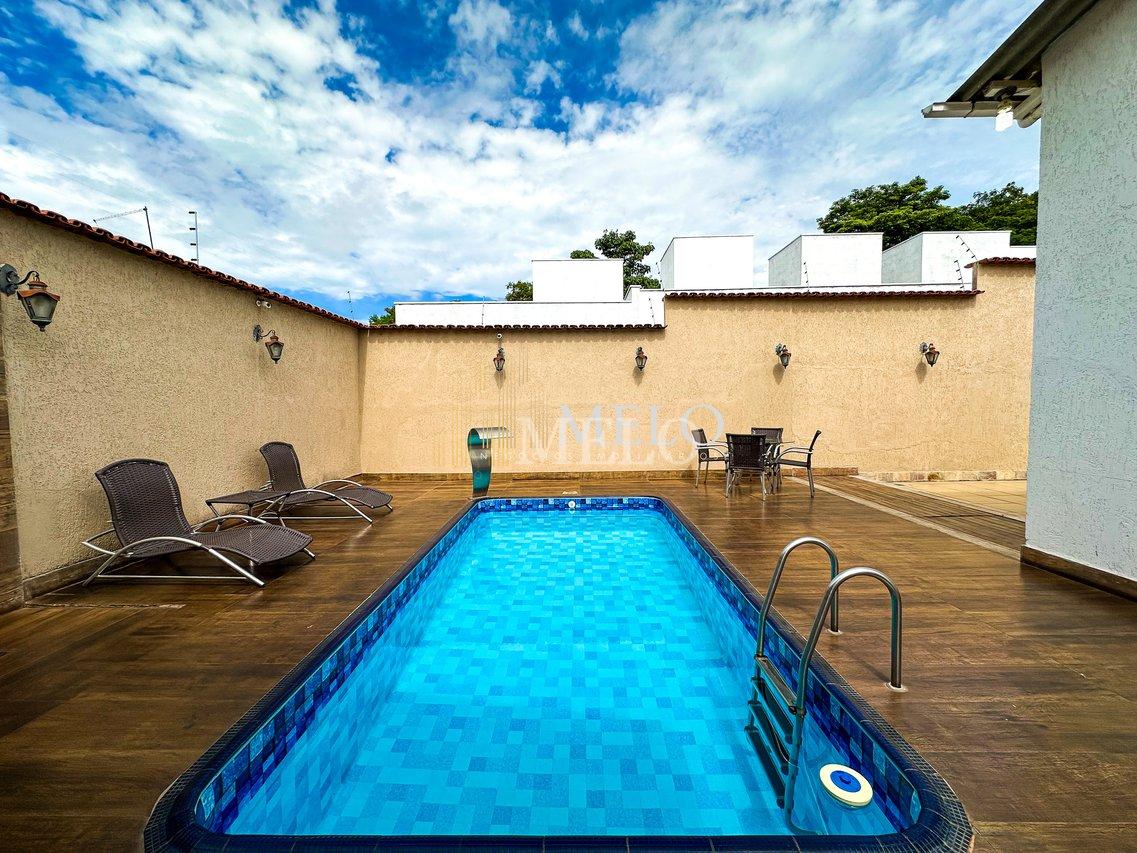Belíssima casa linear à venda no Itapoã por R$ 1.350.000,00 Rua Vicenzo Masi Belo Horizonte - 
