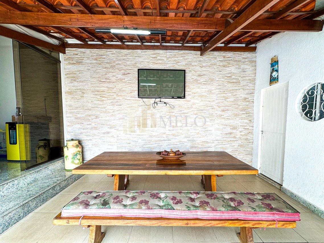 Belíssima casa linear à venda no Itapoã por R$ 1.350.000,00 Rua Vicenzo Masi Belo Horizonte - 