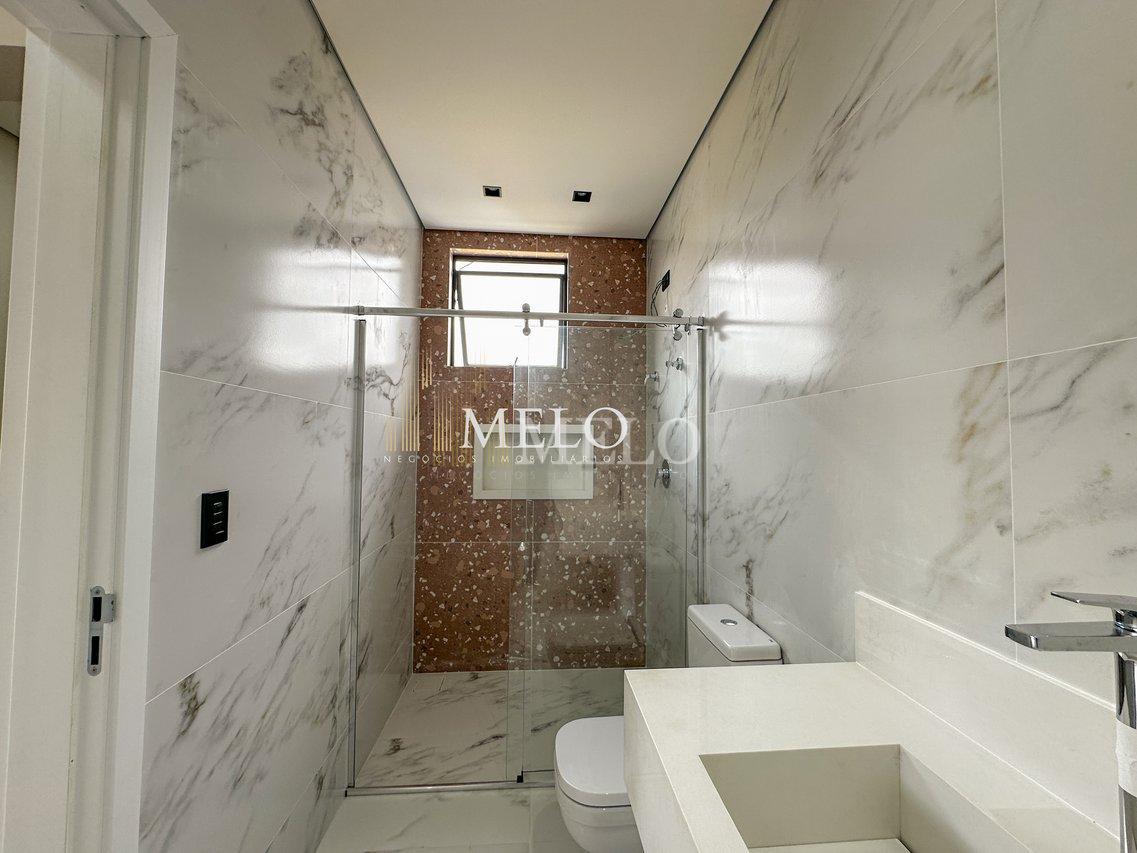 Excelente casa no Condomínio Alphaville Vespasiano à venda por R$3.800.000,00 - Vespasiano - 
