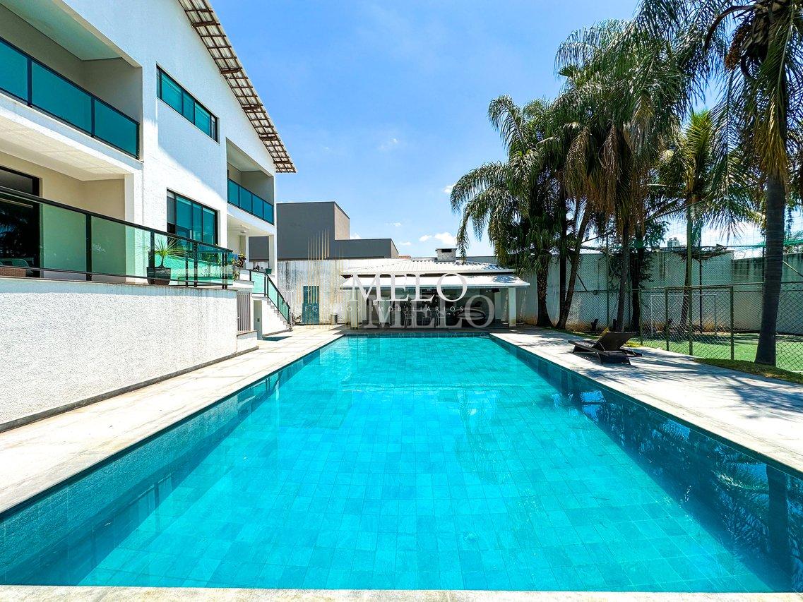 Belíssima casa mobiliada com piscina para locação no Bairro São Luiz por R$25.000,00 - Belo Horizonte - 