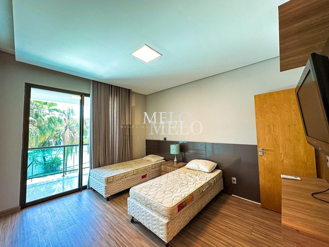 Belíssima casa mobiliada com piscina para locação no Bairro São Luiz por R$25.000,00 - Belo Horizonte - 