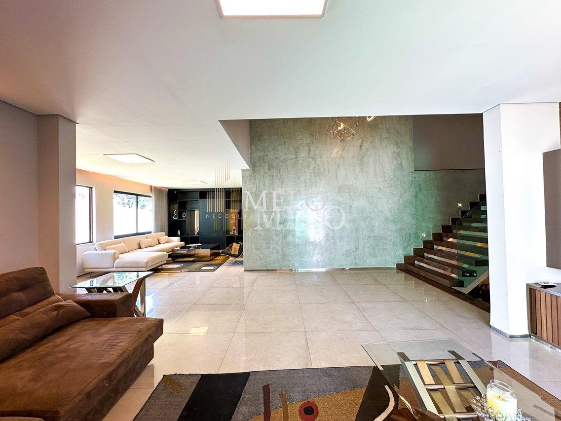 Belíssima casa mobiliada com piscina para locação no Bairro São Luiz por R$25.000,00 - Belo Horizonte - 