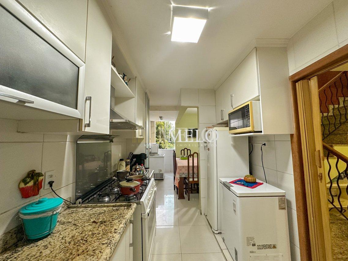 Excelente Cobertura Triplex no Santa Amélia à venda por R$750.000,00 - Belo Horizonte - 
