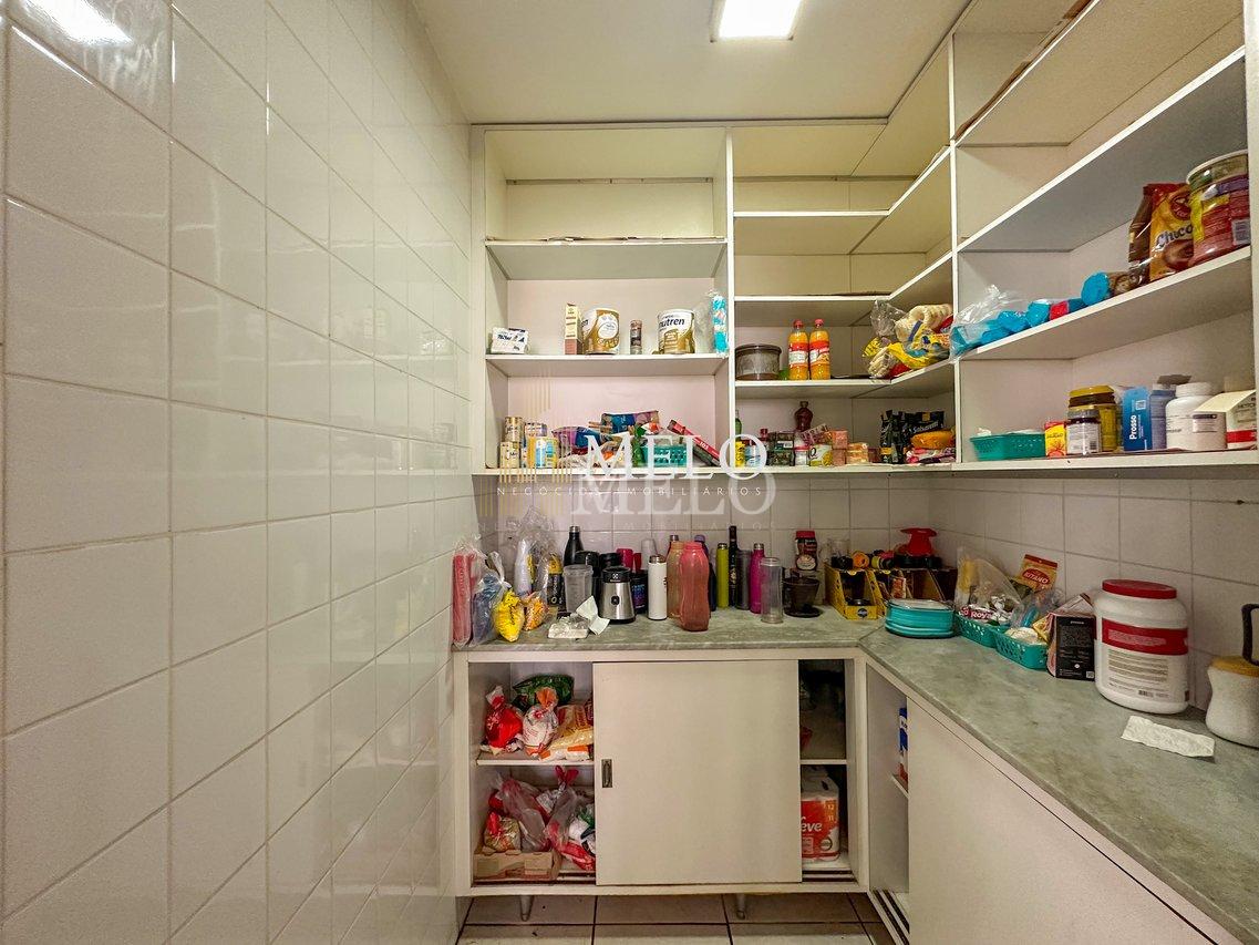 Belíssima Casa no Bandeirantes à venda  por R$ 2.400.000,00 - Belo Horizonte - 