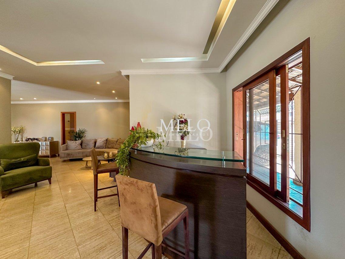 Belíssima Casa no Bandeirantes à venda  por R$ 2.400.000,00 - Belo Horizonte - 