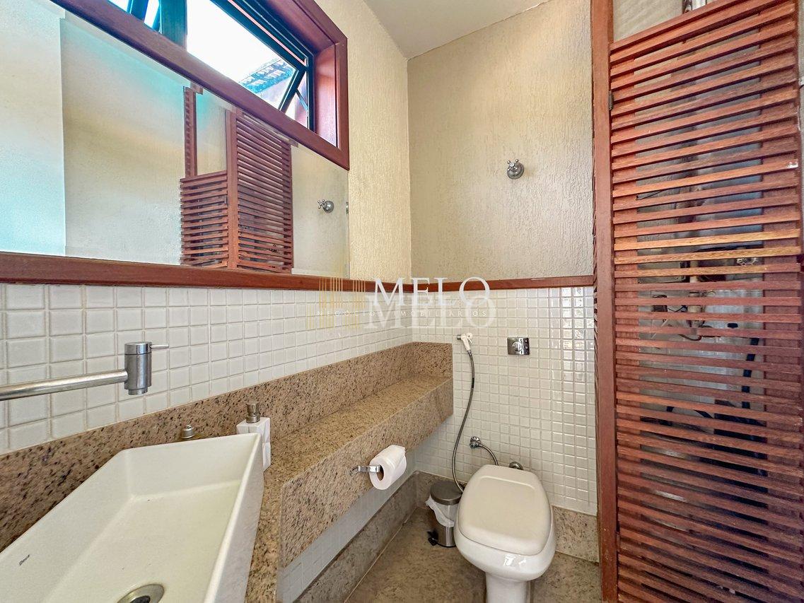 Belíssima Casa no Bandeirantes à venda  por R$ 2.400.000,00 - Belo Horizonte - 