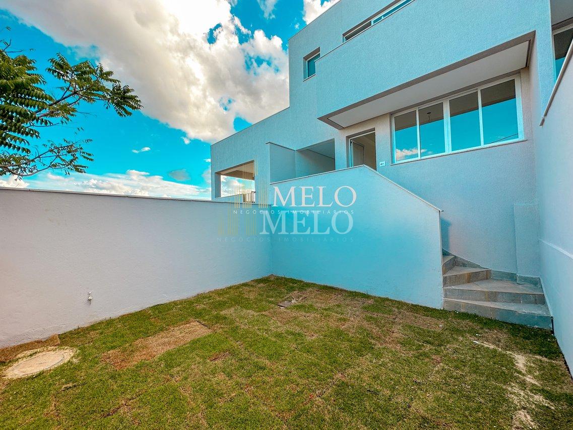 Belíssima casa no Trevo Região da Pampulha a venda por R$ 850.000,00 Rua Toronto Belo Horizonte - 