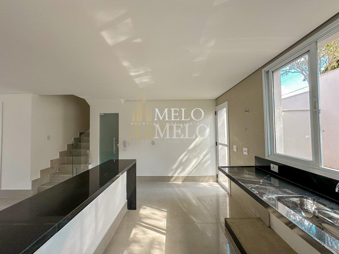 Conforto, segurança e tranquilidade, tudo nessa casa em condomínio na região da Pampulha - Belo Horizonte - 