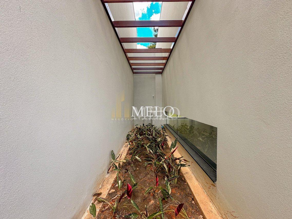 Belíssima casa a venda no Condominio Lares da Mata R$2.200.000,00 - Belo Horizonte - 