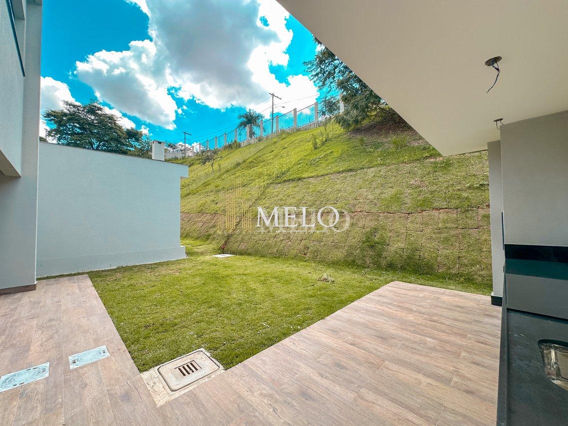 Belíssima casa a venda no Condominio Lares da Mata R$2.200.000,00 - Belo Horizonte - 