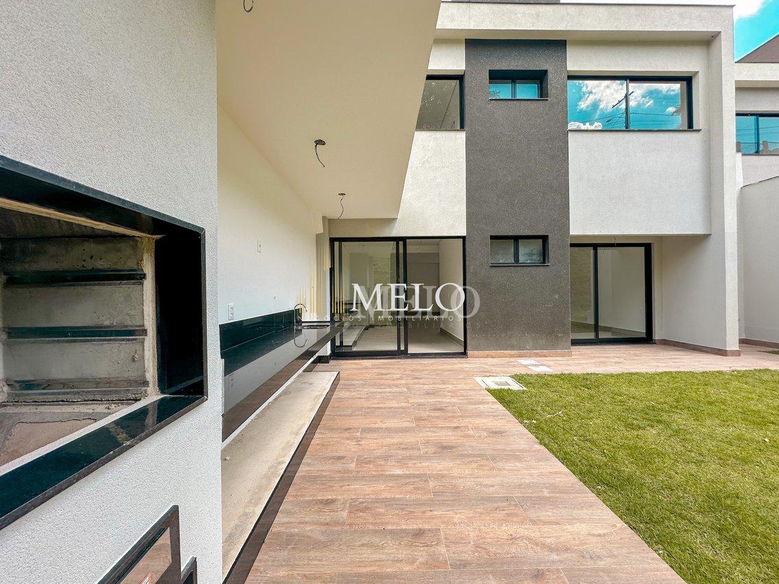 Belíssima casa a venda no Condominio Lares da Mata R$2.200.000,00 - Belo Horizonte - 