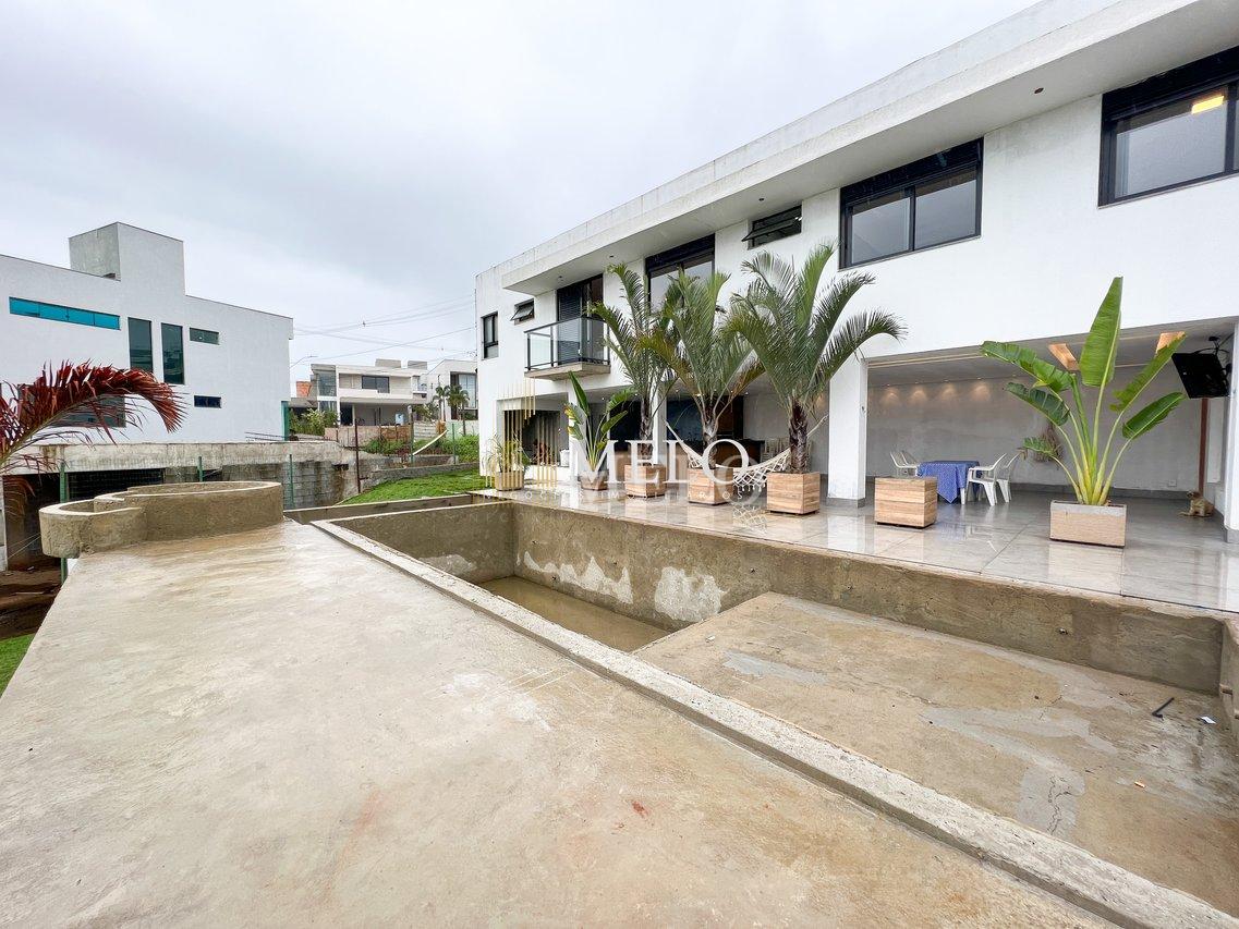 Belíssima casa em  Condomínio Grand Park | Vespasiano á venda R$ 2.250.000,00 - Vespasiano - 