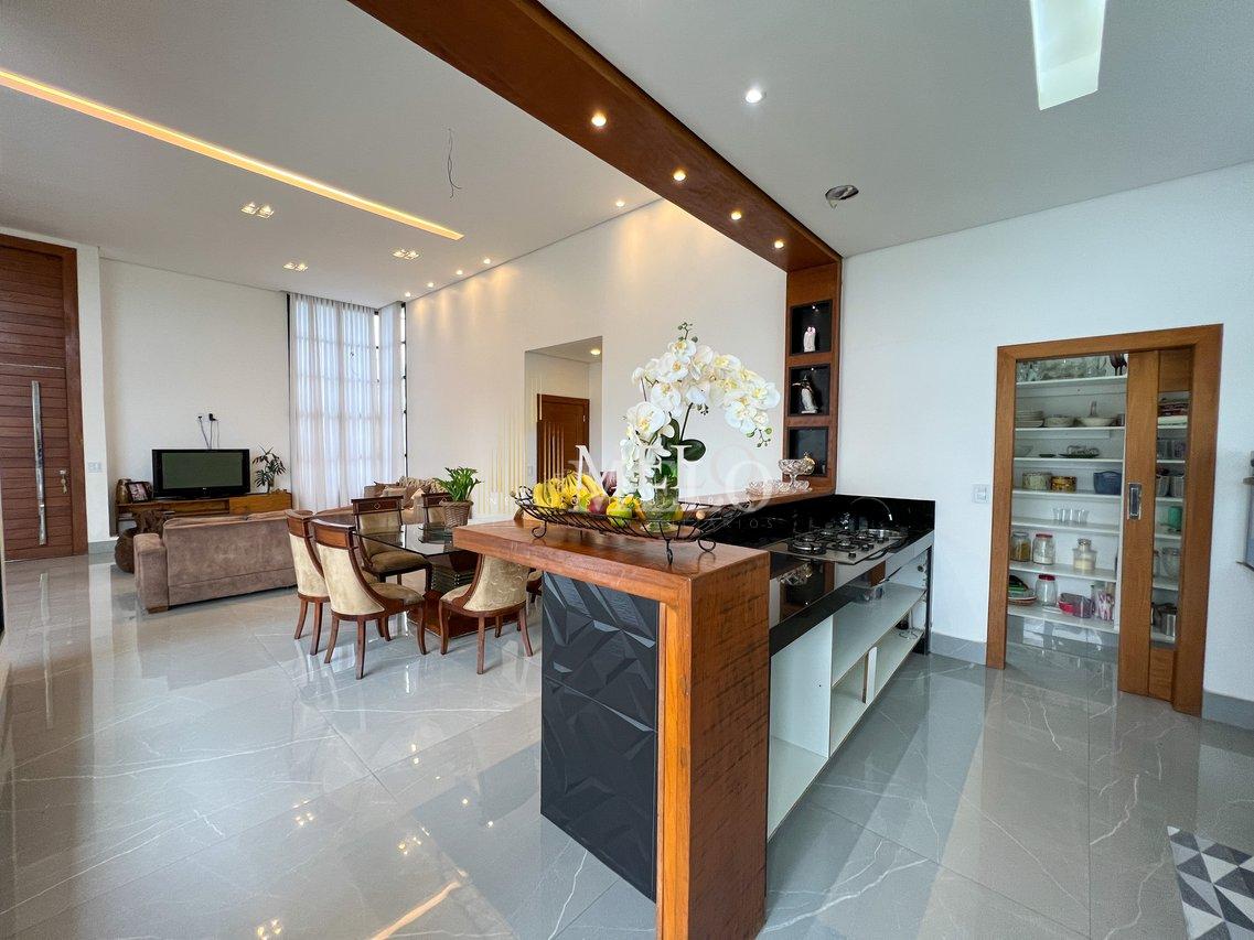 Belíssima casa em  Condomínio Grand Park | Vespasiano á venda R$ 2.250.000,00 - Vespasiano - 