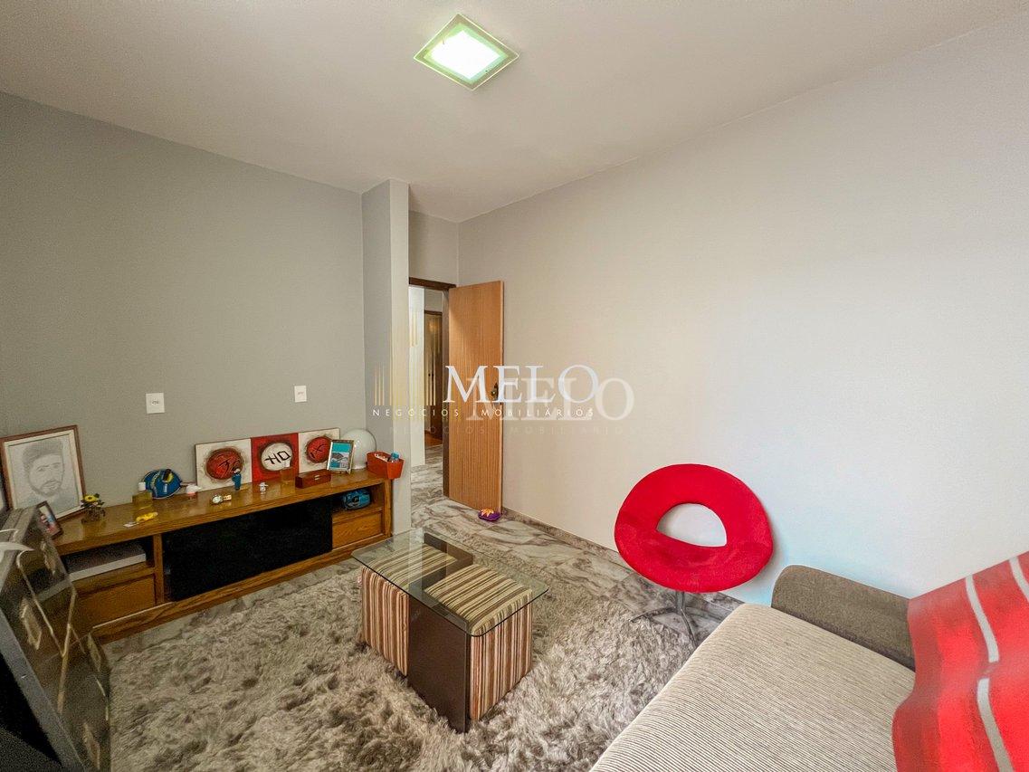 Belíssima casa com piscina para venda no Bairro Itapoá R$ 1.890.000,00 - Belo Horizonte - 