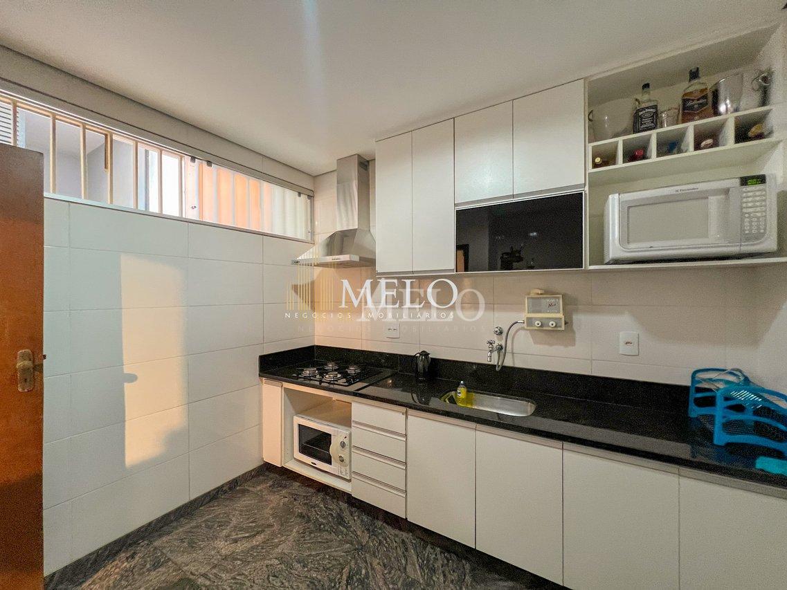 Belíssima casa com piscina para venda no Bairro Itapoá R$ 1.890.000,00 - Belo Horizonte - 
