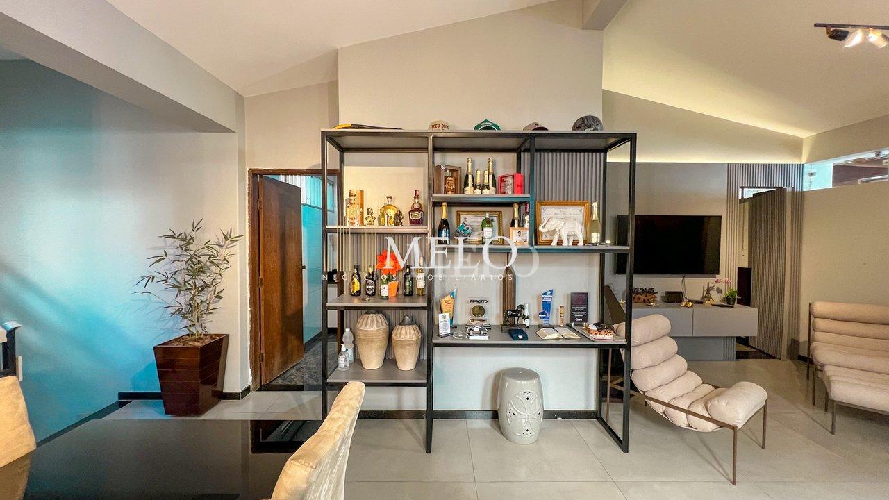 Belíssima casa com piscina para venda no Bairro Itapoá R$ 1.890.000,00 - Belo Horizonte - 