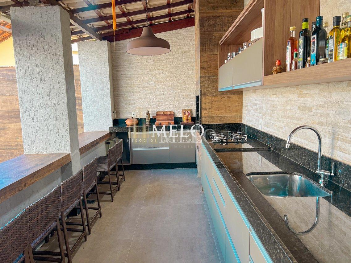 Belíssima casa com piscina para venda no Bairro Itapoá R$ 1.890.000,00 - Belo Horizonte - 