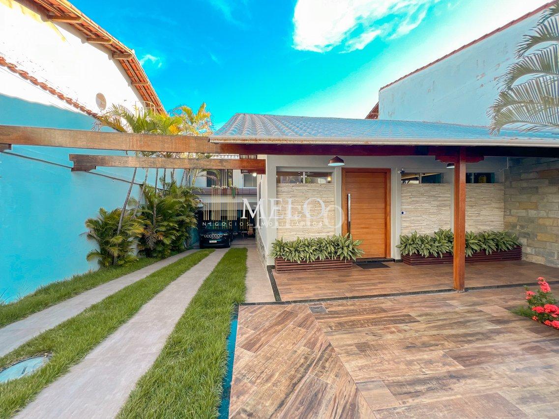 Belíssima casa com piscina para venda no Bairro Itapoá R$ 1.890.000,00 - Belo Horizonte - 