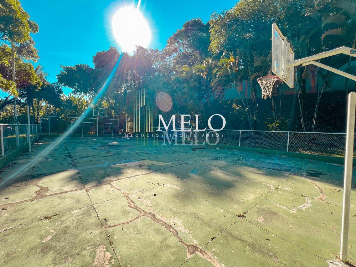 Belíssima Mansão de frente para a Lagoa à venda por R$ 5.000,000,00!  Belo Horizonte - 
