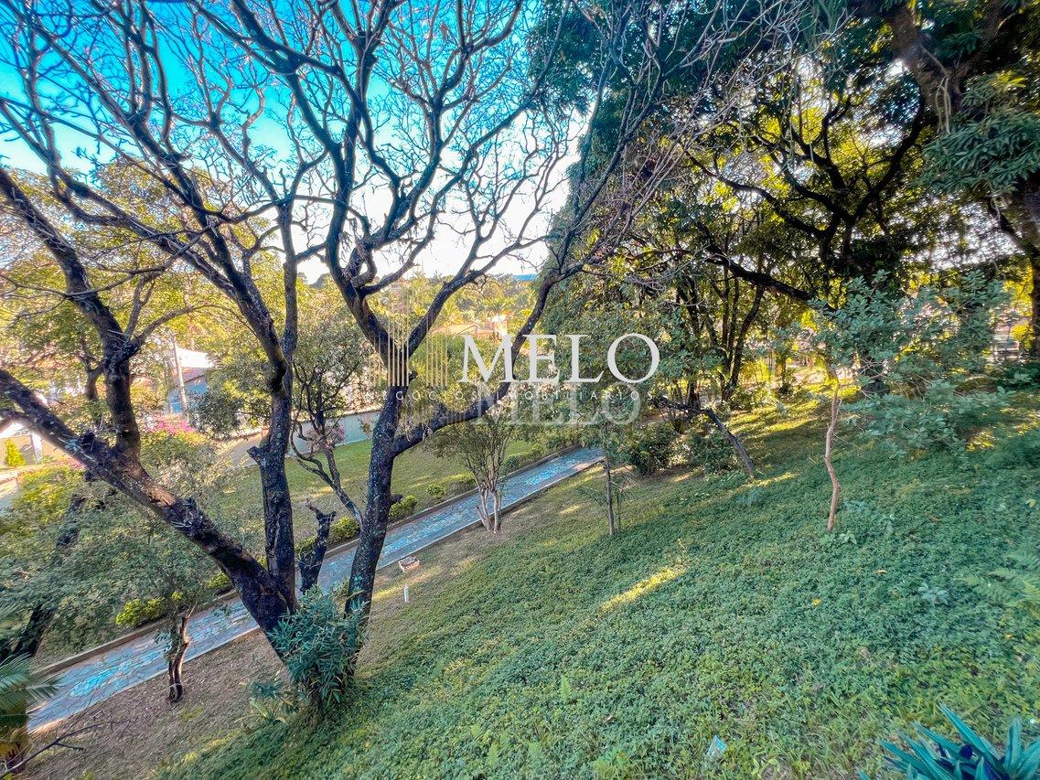 Belíssima Mansão de frente para a Lagoa à venda por R$ 5.000,000,00!  Belo Horizonte - 