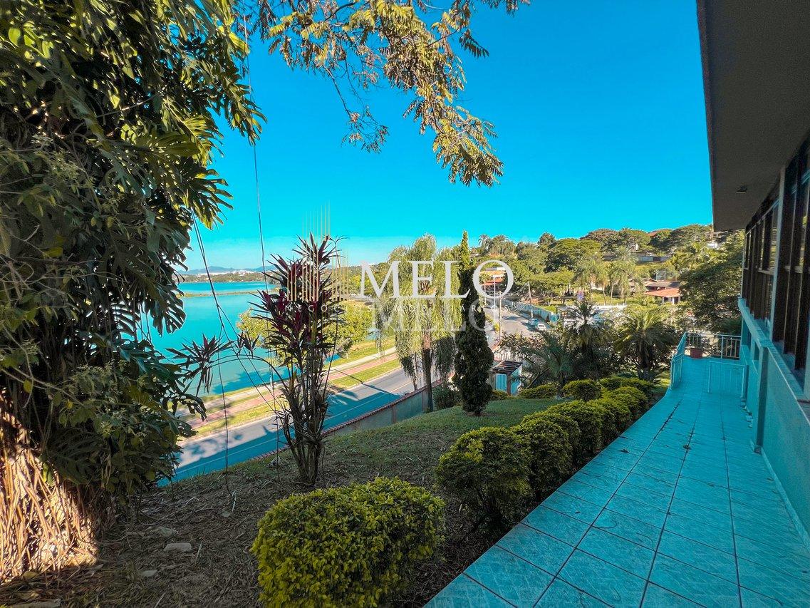 Belíssima Mansão de frente para a Lagoa à venda por R$ 5.000,000,00!  Belo Horizonte - 
