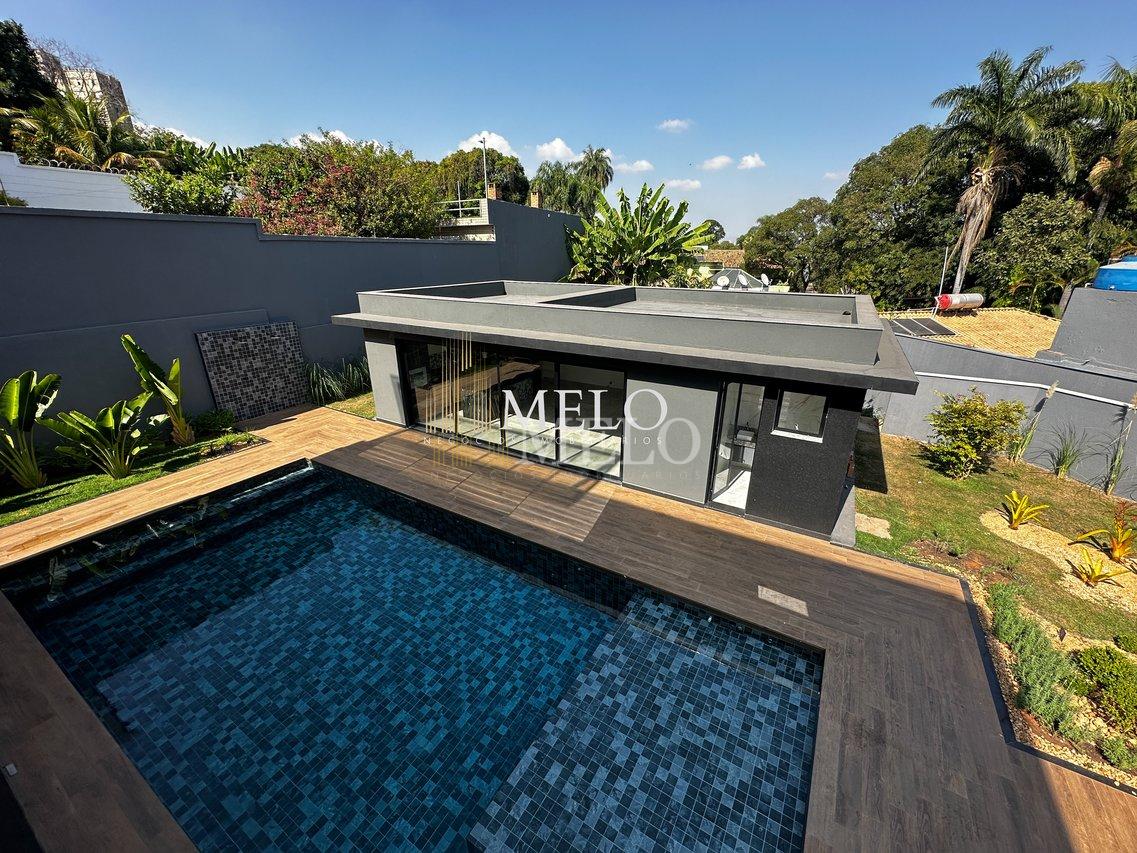 Belíssima Casa  Fachada imponente com vista para lagoa da Pampulha Venda R$5.200.000,00  Belo Horizonte - 