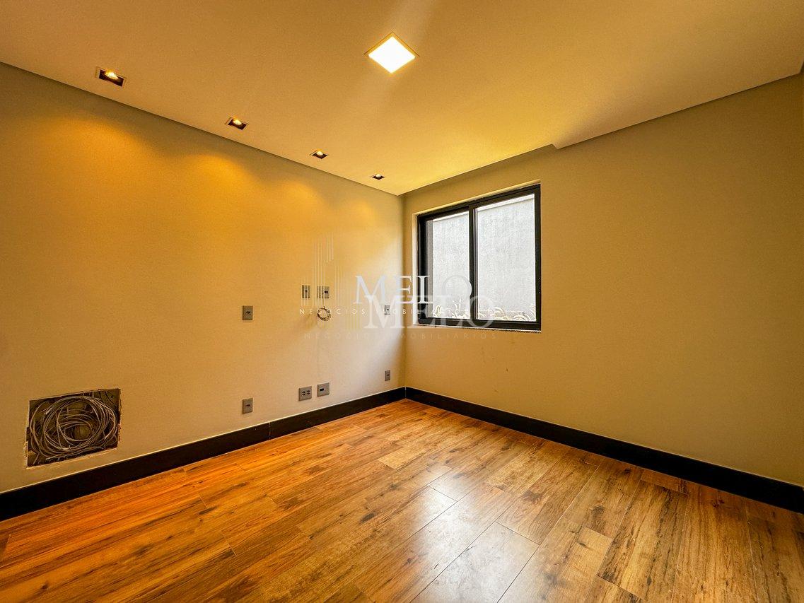 Belíssima Casa  Fachada imponente com vista para lagoa da Pampulha Venda R$5.200.000,00  Belo Horizonte - 