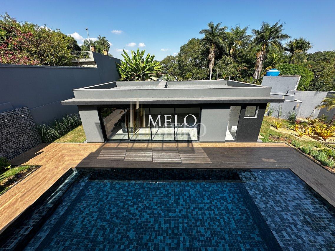 Belíssima Casa  Fachada imponente com vista para lagoa da Pampulha Venda R$5.200.000,00  Belo Horizonte - 