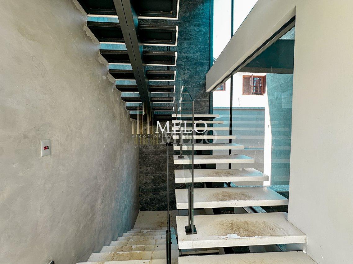 Belíssima Casa  Fachada imponente com vista para lagoa da Pampulha Venda R$5.200.000,00  Belo Horizonte - 