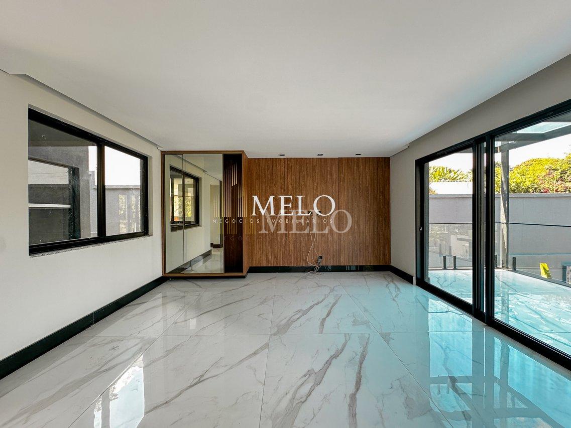 Belíssima Casa  Fachada imponente com vista para lagoa da Pampulha Venda R$5.200.000,00  Belo Horizonte - 
