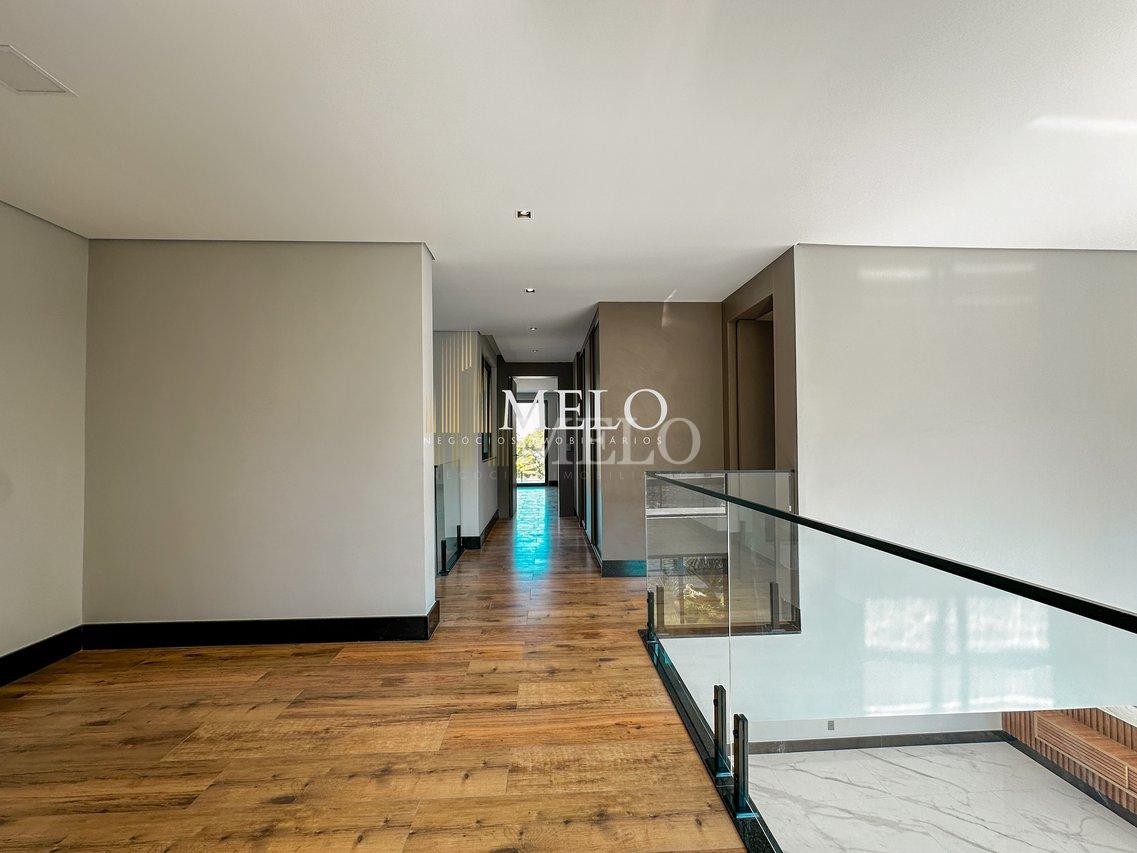 Belíssima Casa  Fachada imponente com vista para lagoa da Pampulha Venda R$5.200.000,00  Belo Horizonte - 