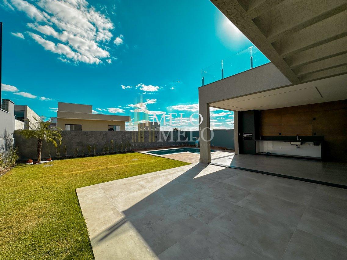 Belíssima casa com 4 suítes e piscina à venda no Gran Park por R$ 2.390.000,00 - Vespasiano - 
