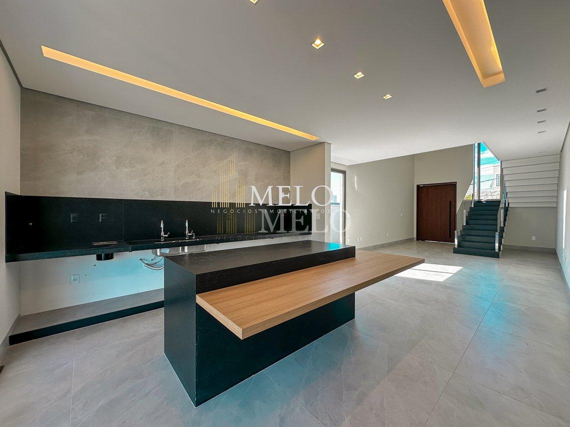 Belíssima casa com 4 suítes e piscina à venda no Gran Park por R$ 2.390.000,00 - Vespasiano - 