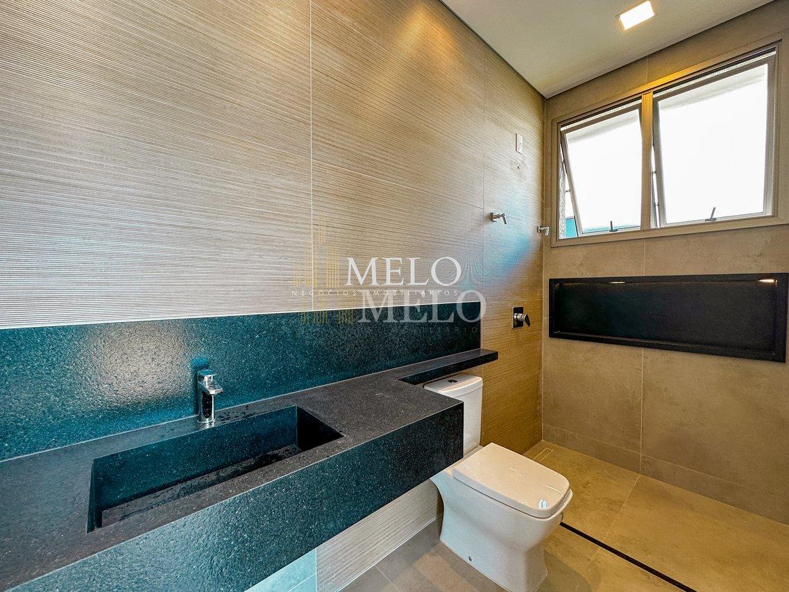 Belíssima casa com 4 suítes e piscina à venda no Gran Park por R$ 2.390.000,00 - Vespasiano - 