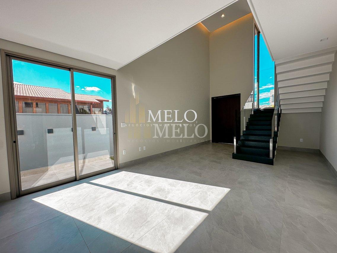 Belíssima casa com 4 suítes e piscina à venda no Gran Park por R$ 2.390.000,00 - Vespasiano - 